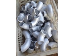 我廠專業(yè)生產(chǎn)合金彎頭，型號齊全，價格優(yōu)質(zhì)！